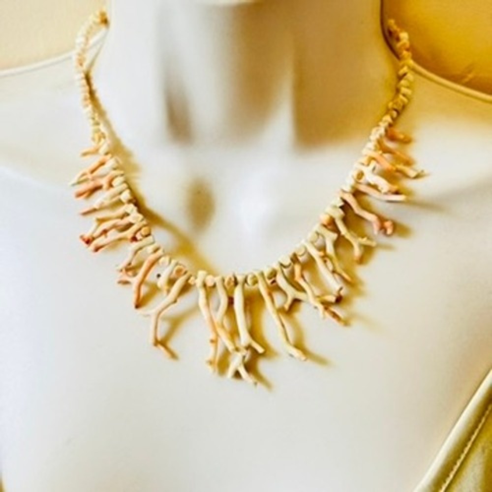 VTG Mediterranean Pink AngelSkin Coral Natural Necklace 22g Italy Branch Beaded